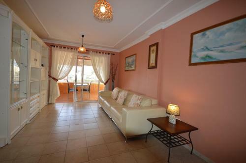 Apartment In La Pineda