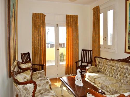 Hotel Seamen's Club