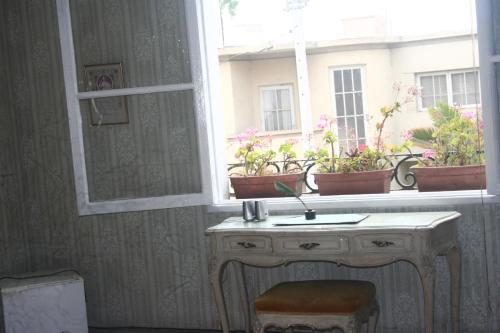 Bed & Breakfast Cozy Boutique Home