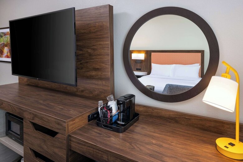 Hotel Hampton Inn Fairmont