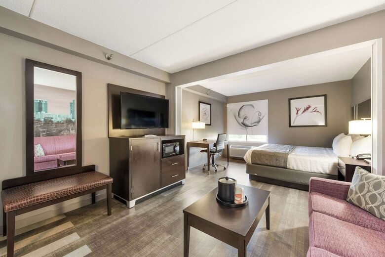 Best Western Greensboro Airport Hotel