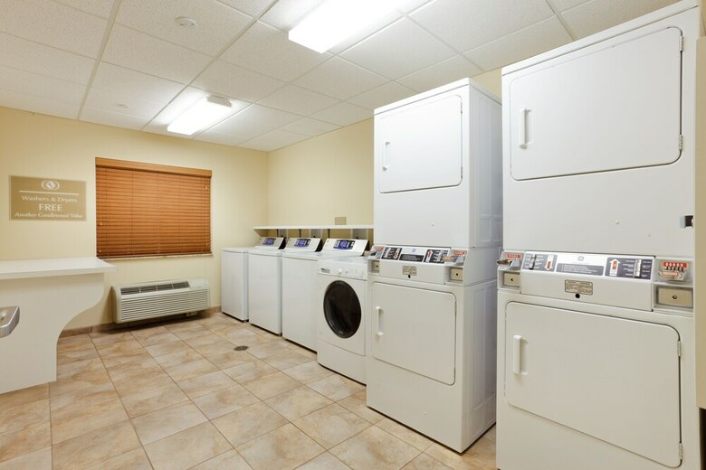 Hotel Candlewood Suites Harrisburg