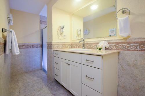 Apartamento El Cantil Condos By Rentals Your Way