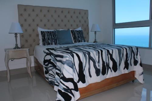 Palmetto Beachfront Apartment - Floor 28