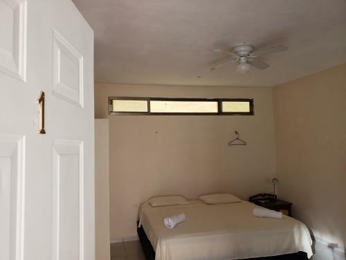 Albergue Hostal El Padrino