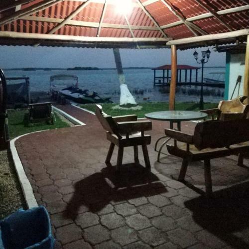 Zazil Hostel