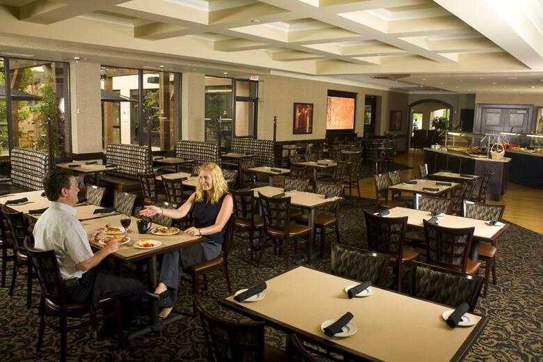 Hotel Best Western Brant Park Inn  Conference Centr