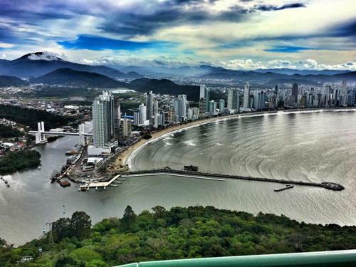 Apartamento Apto Em B. Cambori� Praia E Mar