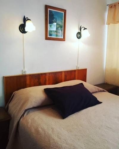 Albergue Hostal Valle De La Luna