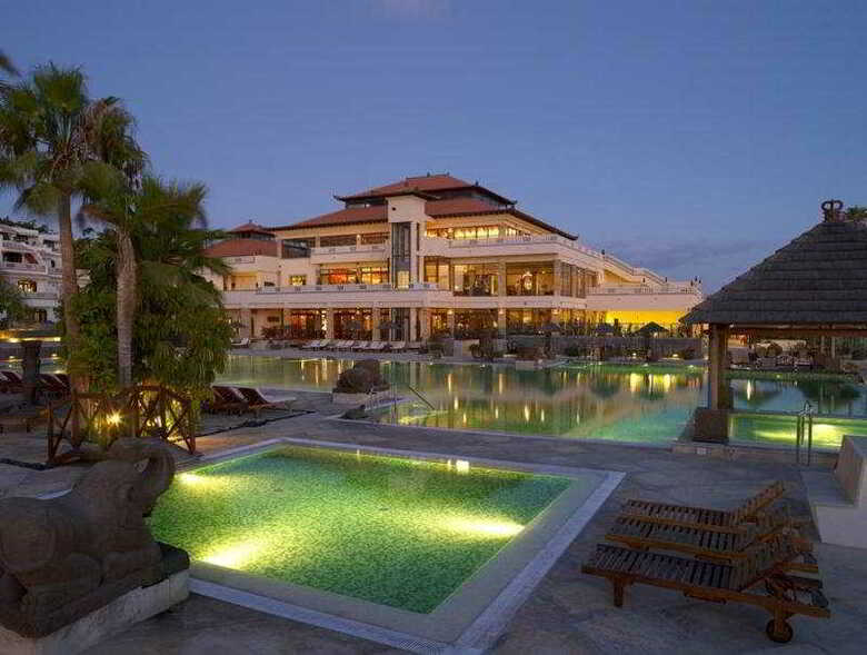Hotel Regency Country Club