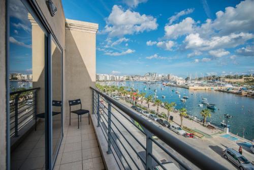 Seafront Sliema Luxurious Modern Apartment