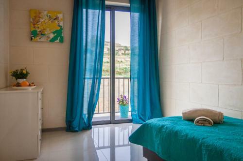 Sea View Apartment Marsalforn