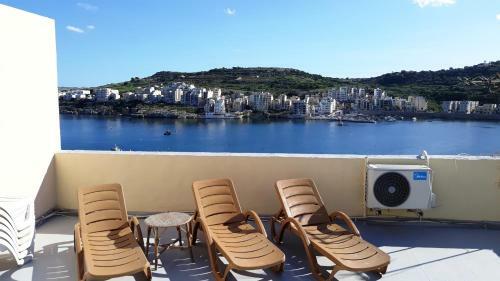 Getawaysmalta - Bayview Apartment In St Paul's Bay