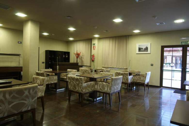 Dinastia Hotel