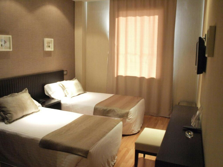 Dinastia Hotel