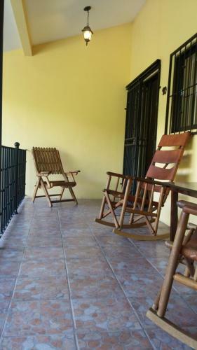 Apartamento Calas Rojas #10 - One Block To The Beach