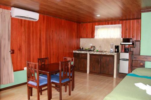 Lodge Caba�as Sue�os Del Arenal
