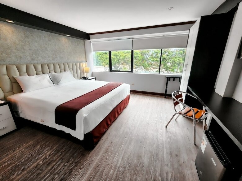 Hotel Ferr� Miraflores