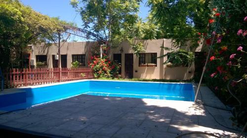 Bed & Breakfast Posada Chalet De Bassi