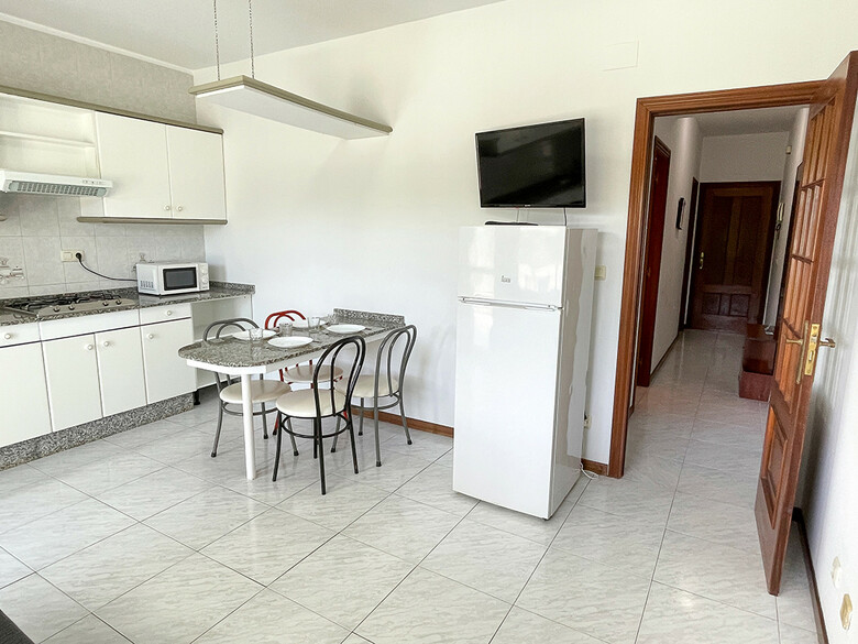 Apartamentos Revo Salinas 3000