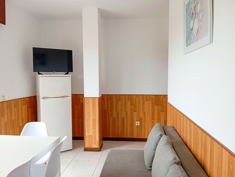 Apartamentos Revo Salinas 3000
