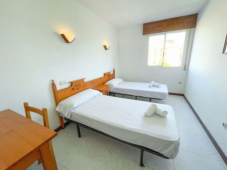 Apartamentos Revo Salinas 3000