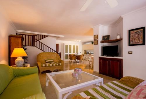 Villa Los Gigantes View
