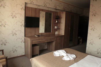 Hotel Capital