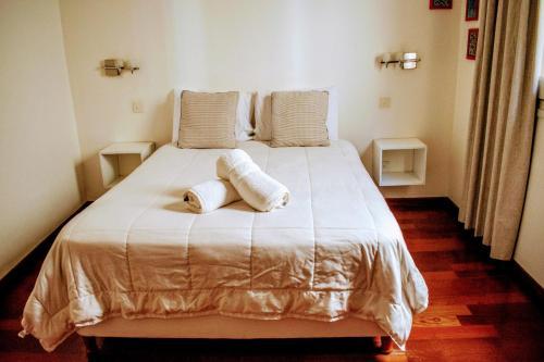 Bed & Breakfast La Casona Hotel -raul Alfonsin-