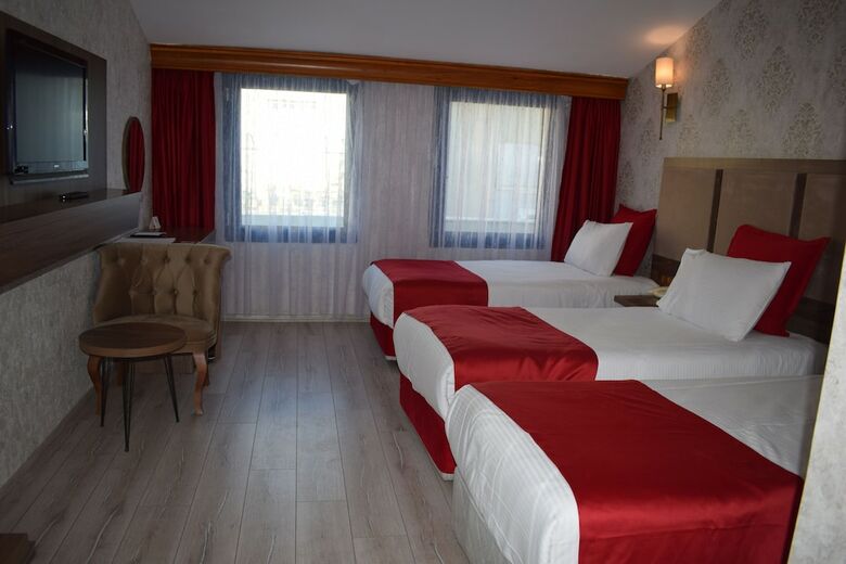 Hotel Euro Plaza