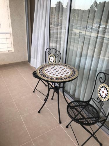 Apartamento Laguna Bah�a 503