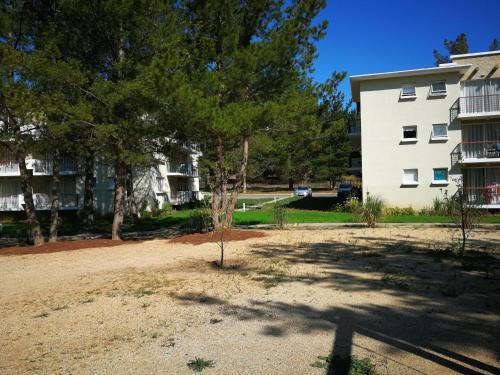 Bosque Del Algarrobo Apartment