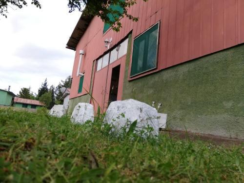 Lodge Caba�as Y Hostal Santa Silvia