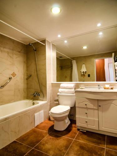 Howard Johnson Hotel Rinconada De Los Andes