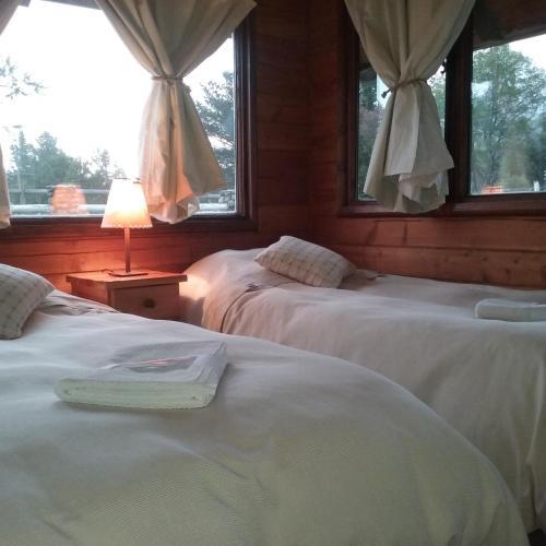 Lodge Cabanas Tres Volcanes