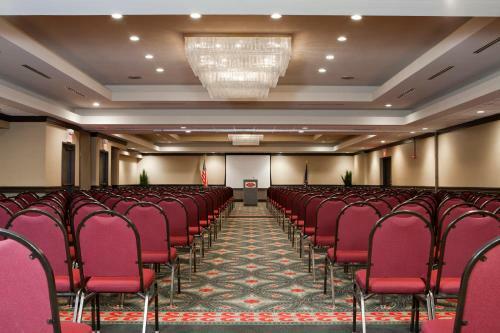 Hotel Crowne Plaza Indianapolis-airp