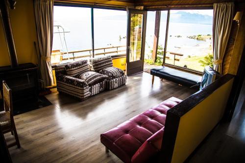 Hotel Y Caba�as Puerto Pilar