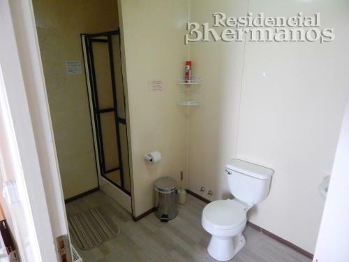 Albergue Residencial Tres Hermanos