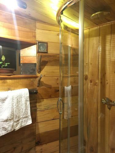 Lodge Yurts Del Taique