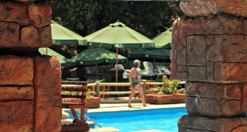 Hotel Rancho El A�il