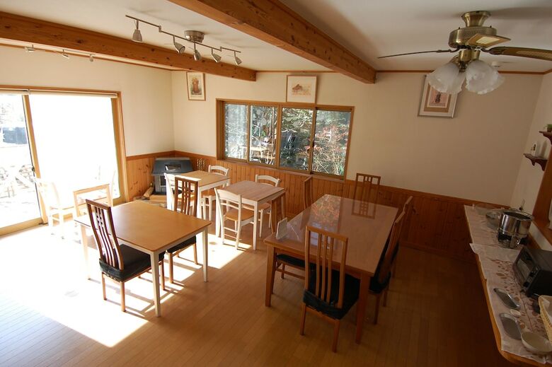 Bed & Breakfast Guesthouse Chaconne Karuizawa