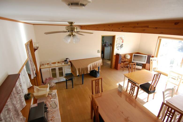 Bed & Breakfast Guesthouse Chaconne Karuizawa