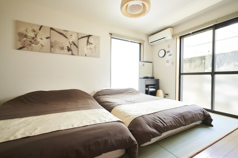 Hostal A & M House Enmachi