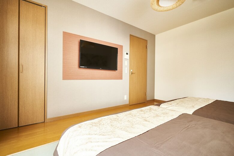 Hostal A & M House Enmachi