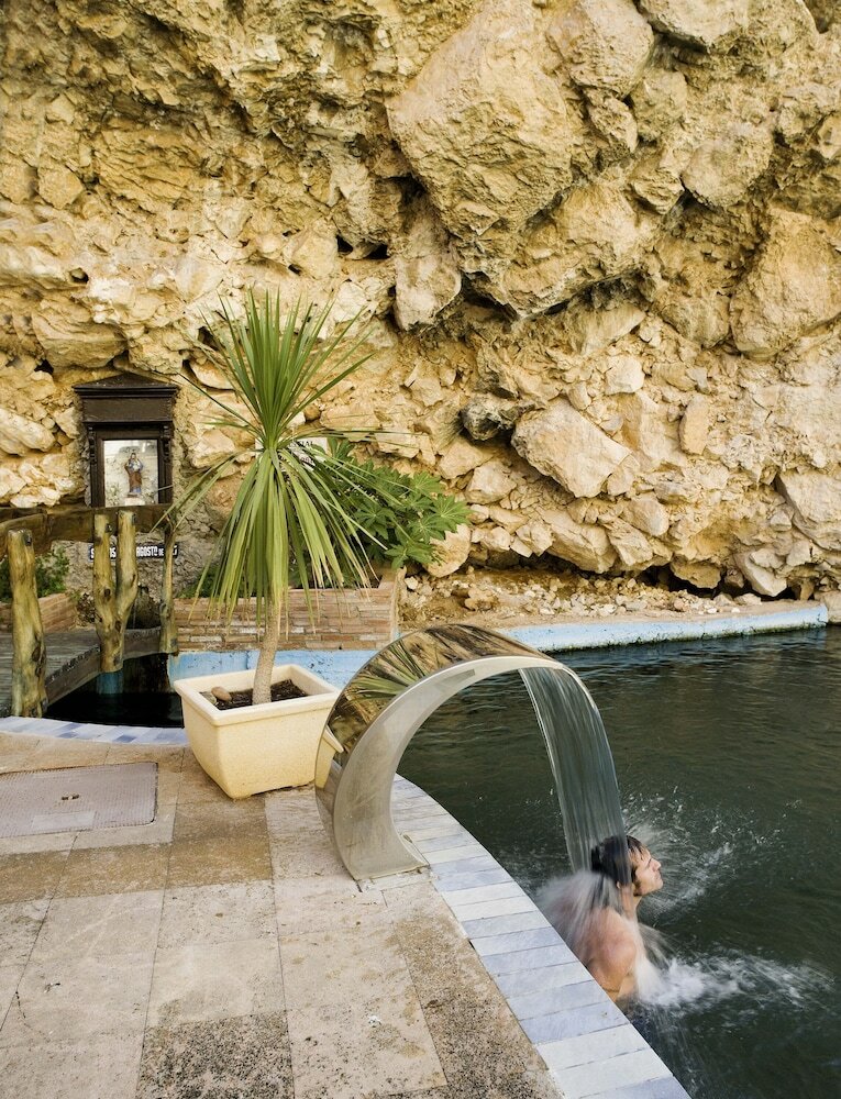 Hotel Balneario de La Virgen