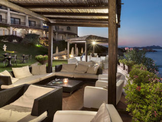 Club Hotel