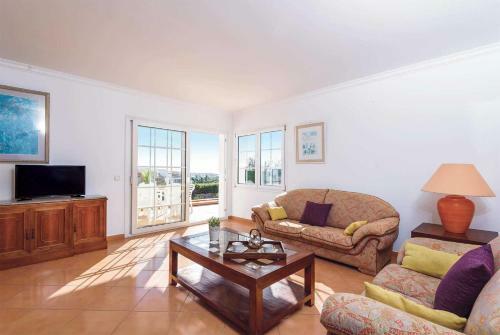 Cala Llonga Villa Sleeps 6 Air Con Wifi