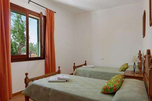 Cala Mondrago Villa Sleeps 6 Pool Air Con Wifi