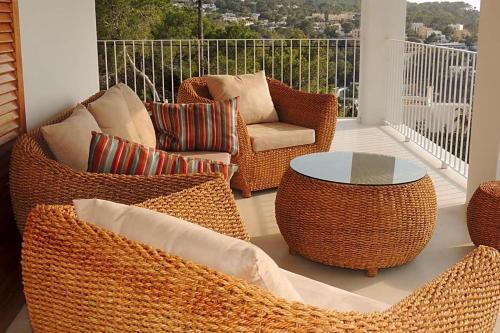 Cala Vadella Villa Sleeps 7 Pool Air Con Wifi
