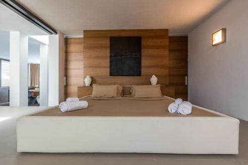 Cala Vadella Villa Sleeps 10 Pool Wifi
